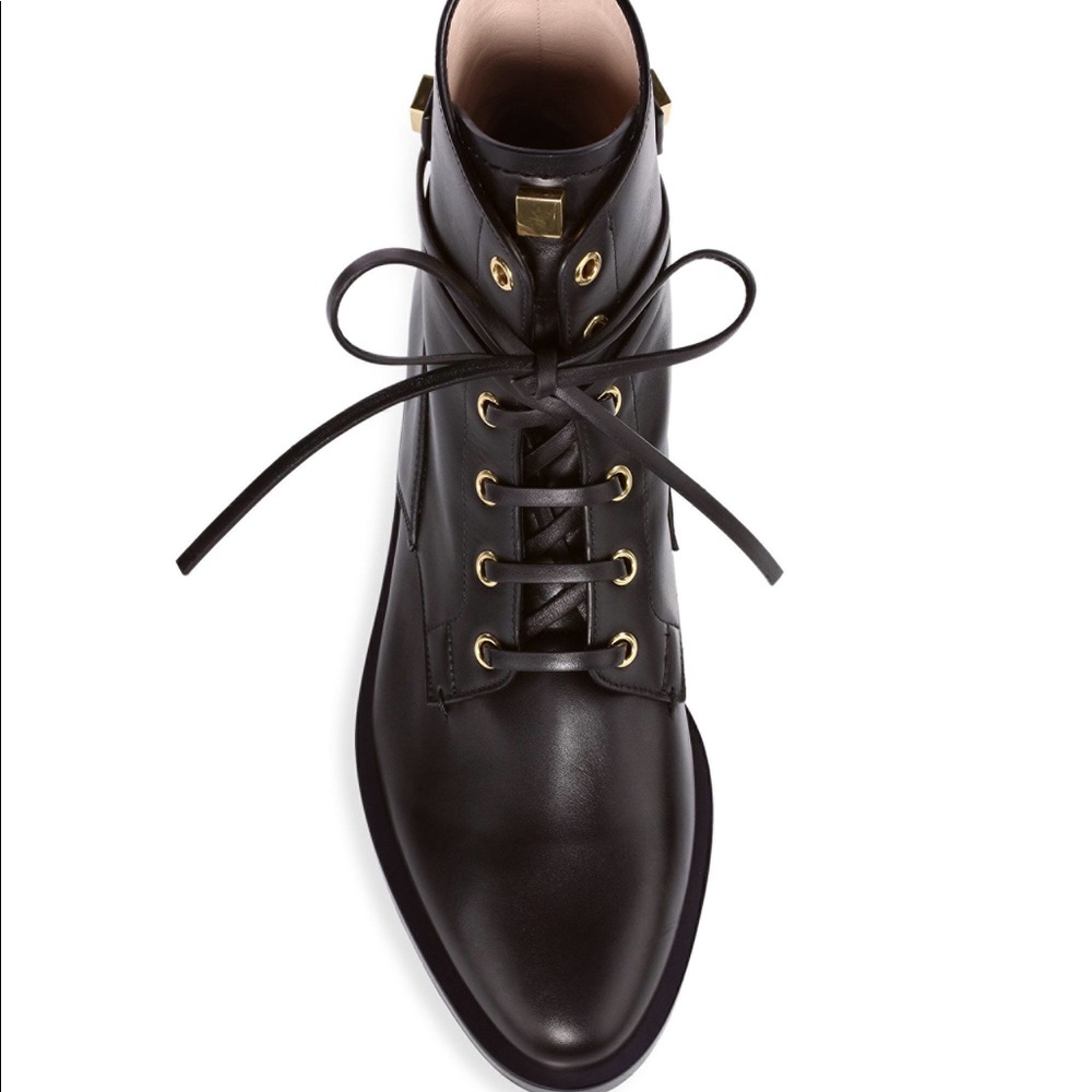Stuart Weitzman Black leather Ryder Boots 8